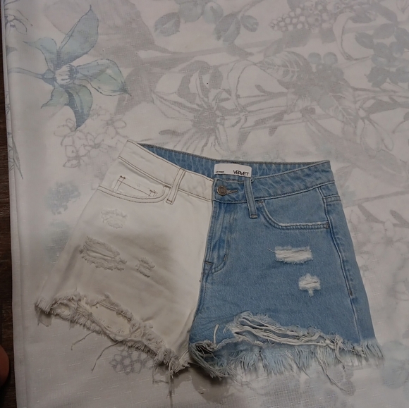 Vervet Denim Colorblock Short Cut Off Distressed Size XS - Picture 2 of 4